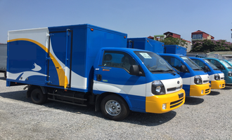 Vận chuyển bằng xe tải xe đầu kéo các loại